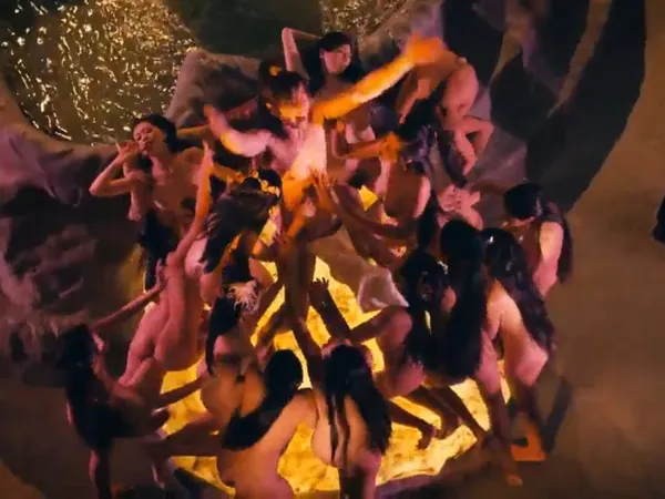 sex trẻ em trung quốc Nhục bồ đoàn 2: Ngọc nữ tâm kinh (1996)